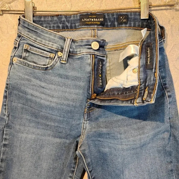 Lucky Brand  Super Skinny Jeans Size 4/27 - Picture 3 of 16
